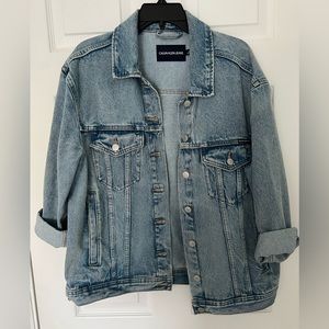 Calvin Klein - Oversized denim jacket